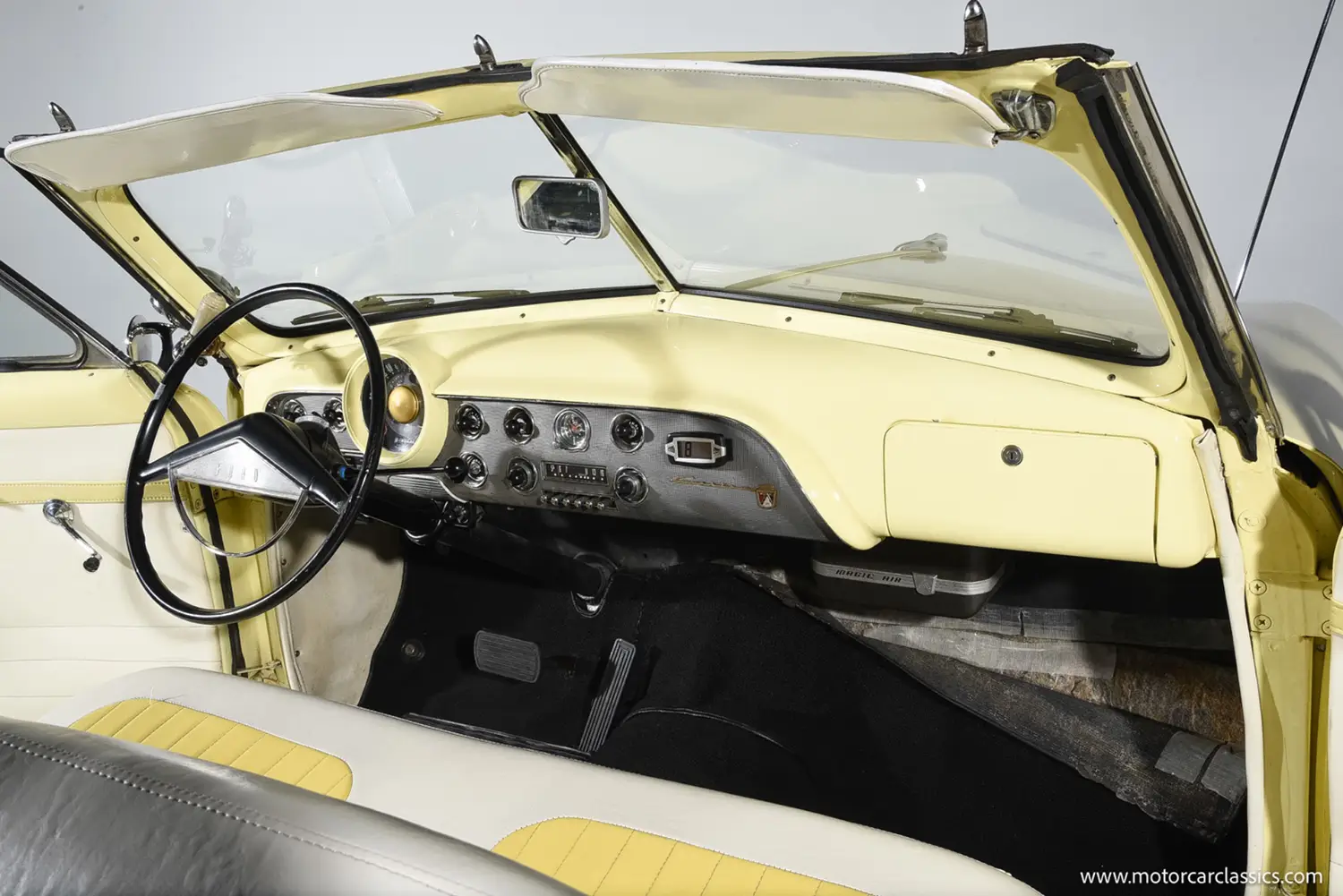1951 Ford Deluxe Custom Convertible