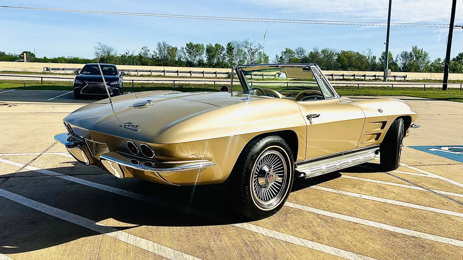 1963 Chevrolet Corvette Convertible 1963 Chevrolet Corvette Convertible