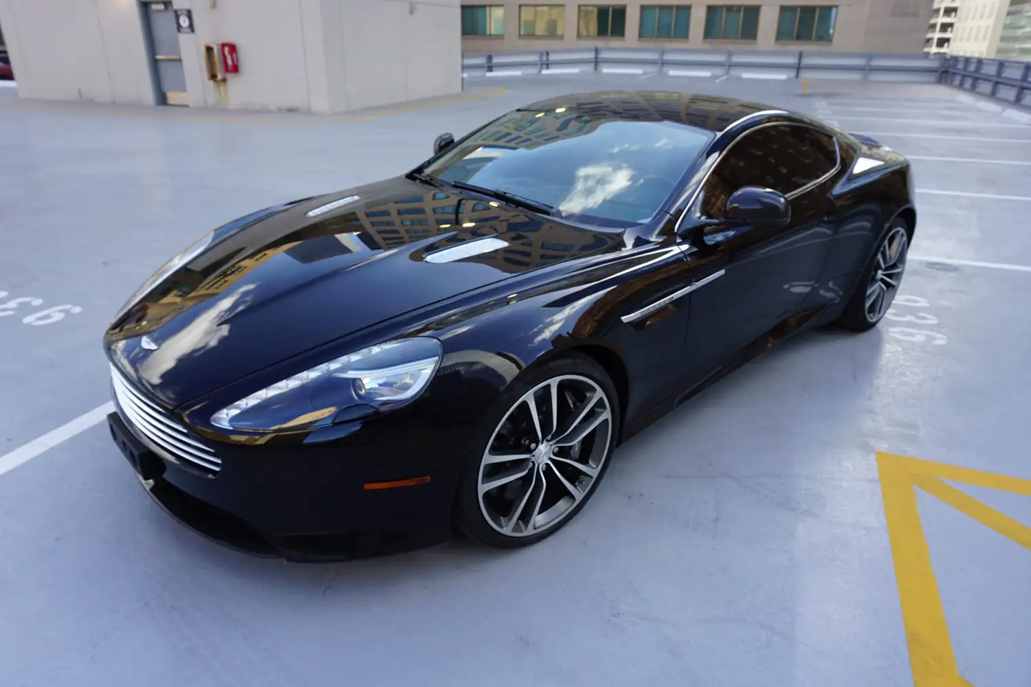 2014 Aston Martin DB9 V12