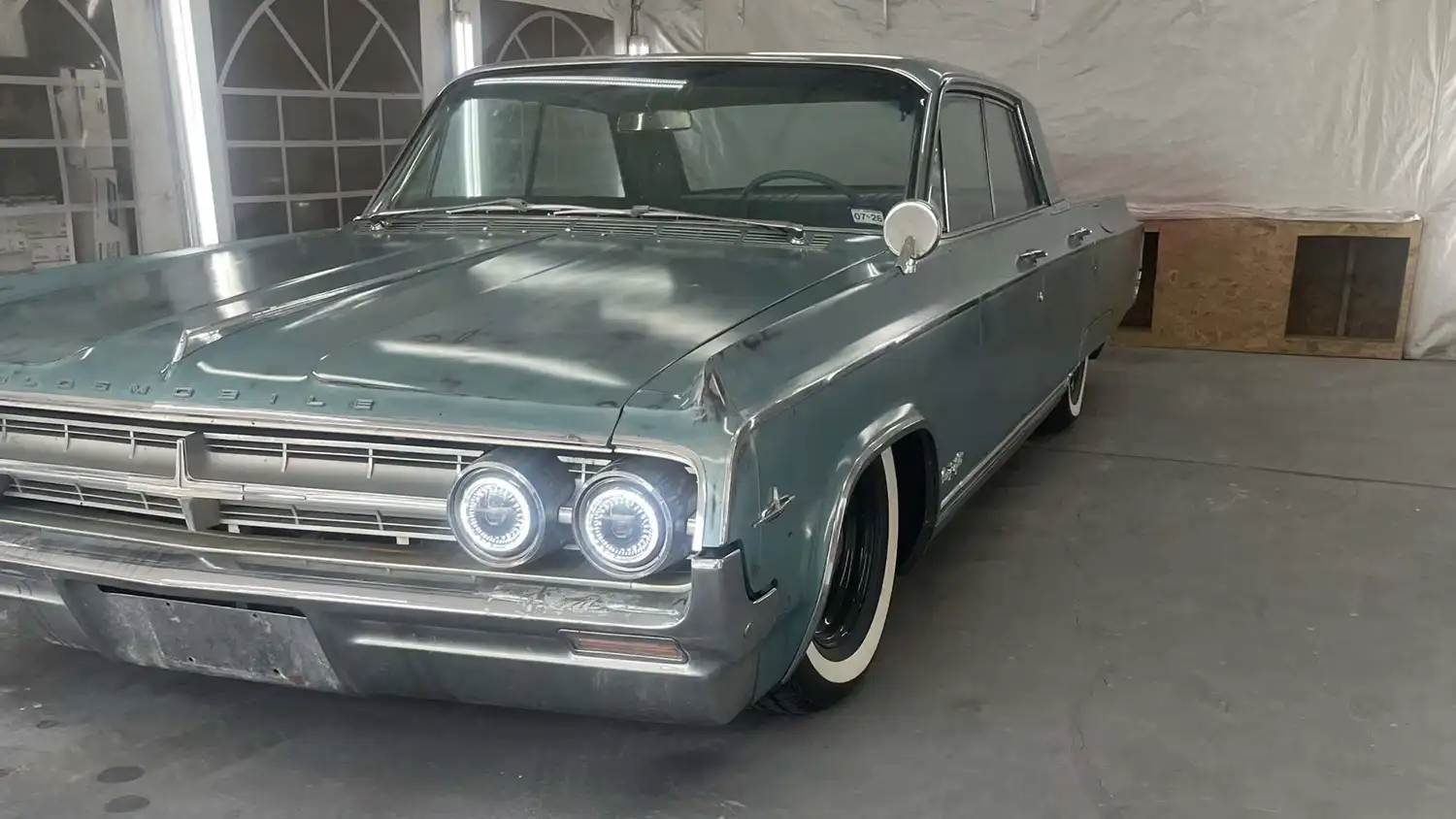 1964 Oldsmobile 98 Holiday Sedan