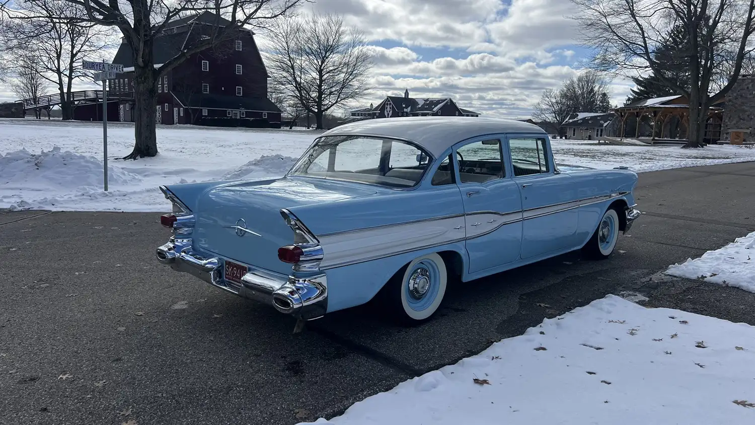 1957 Pontiac Chieftain