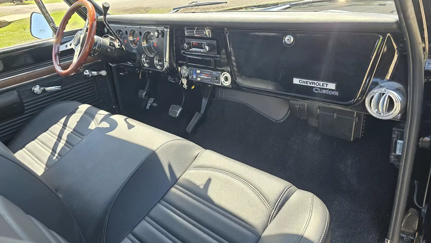 1969 Chevrolet C10 Custom Pickup