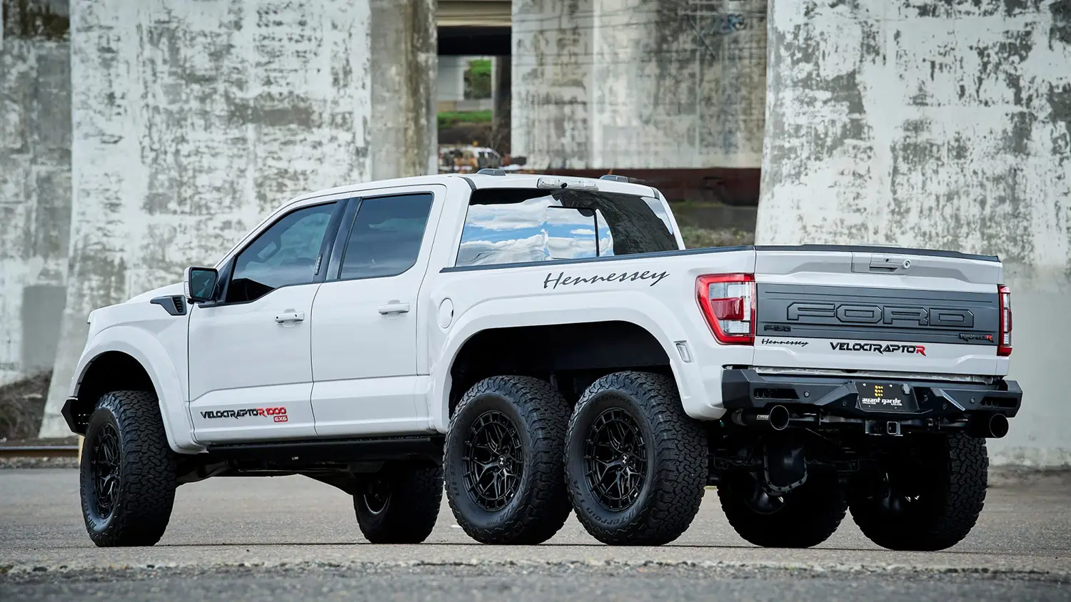 2023 Ford F-150 Raptor R Hennessey VelociRaptor 1000 6x6