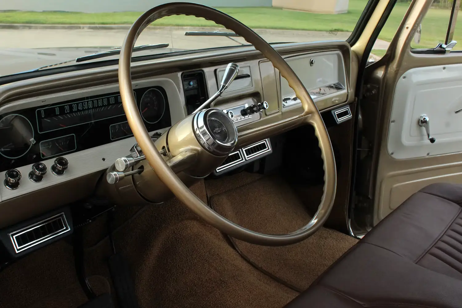 1966 Chevrolet C10 Custom Pickup