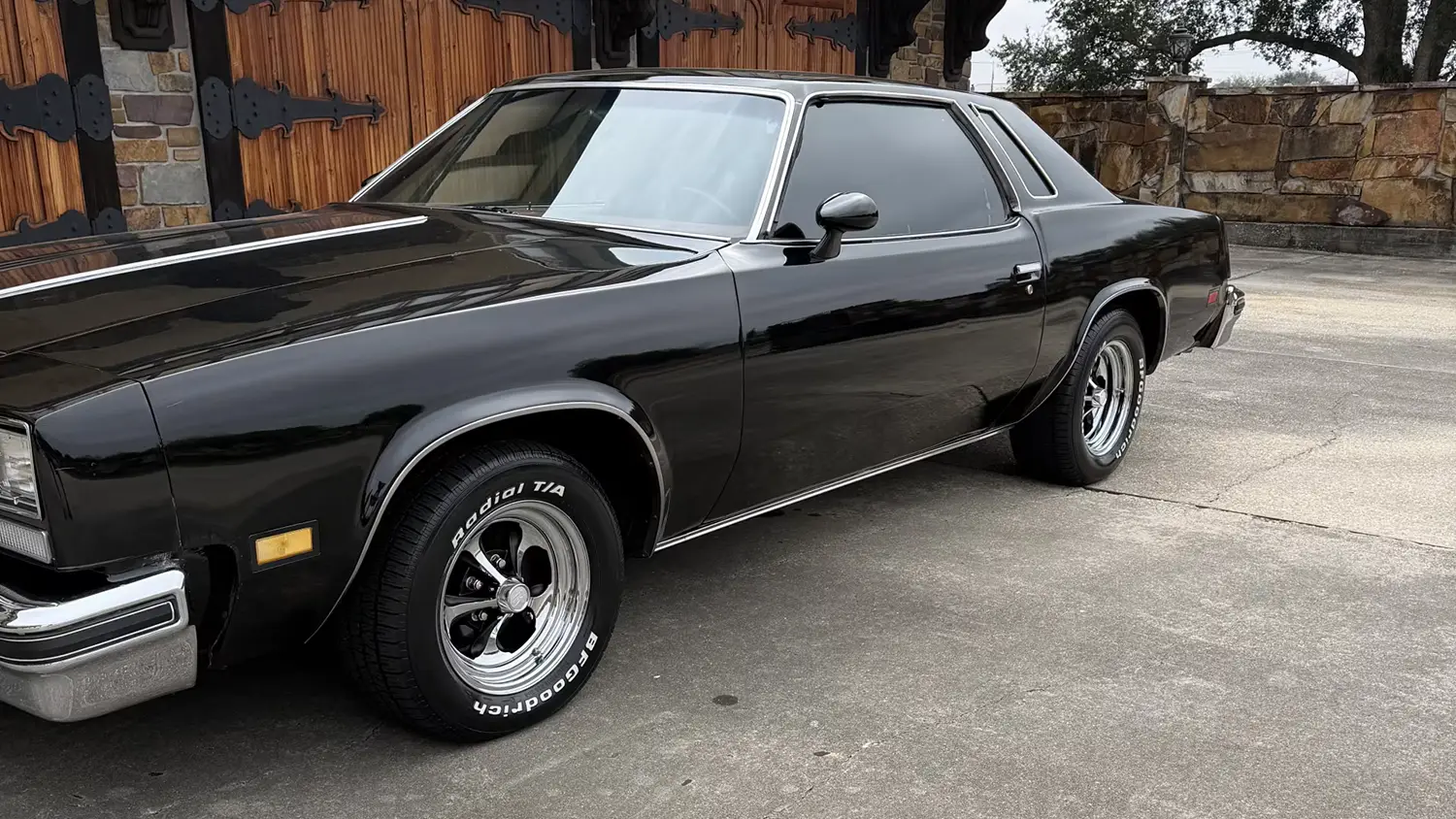 1977 Oldsmobile Cutlass Salon