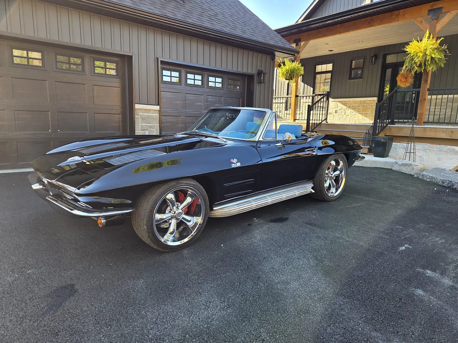 1963 Chevrolet Corvette convertible