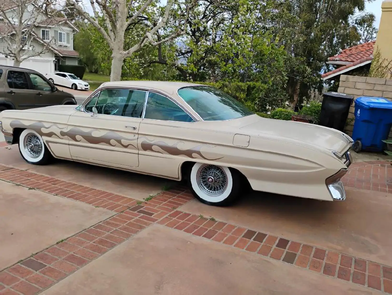 1961 Oldsmobile Dynamic 88 Holiday
