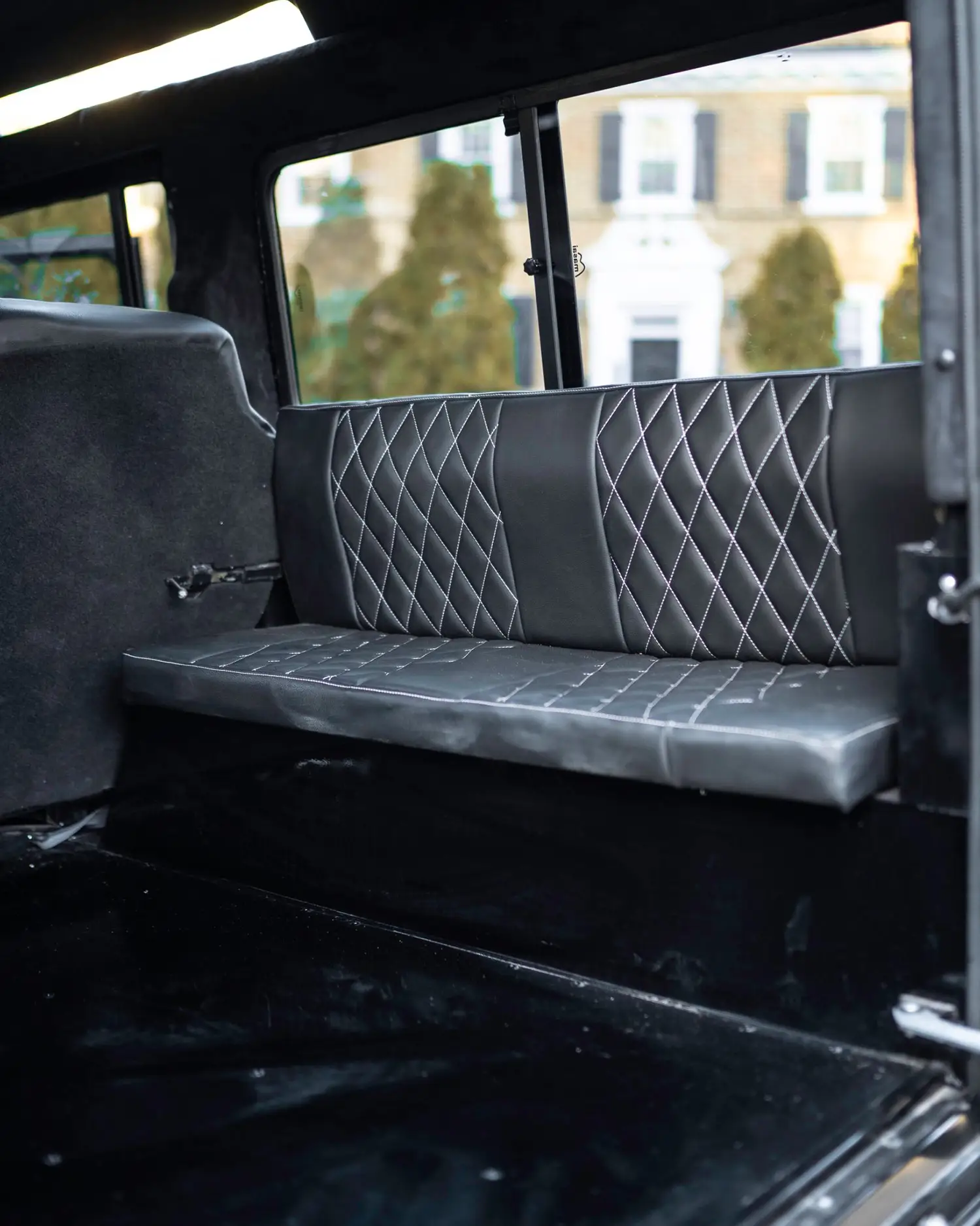 Land Rover Otokar Defender 110