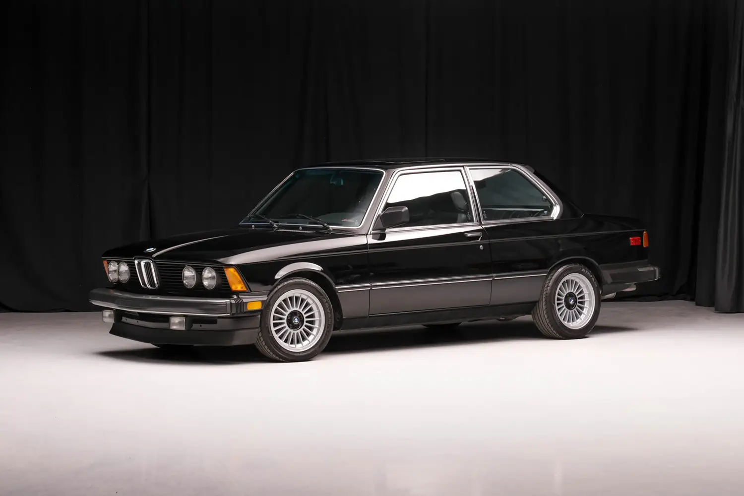 1983 BMW 320iS