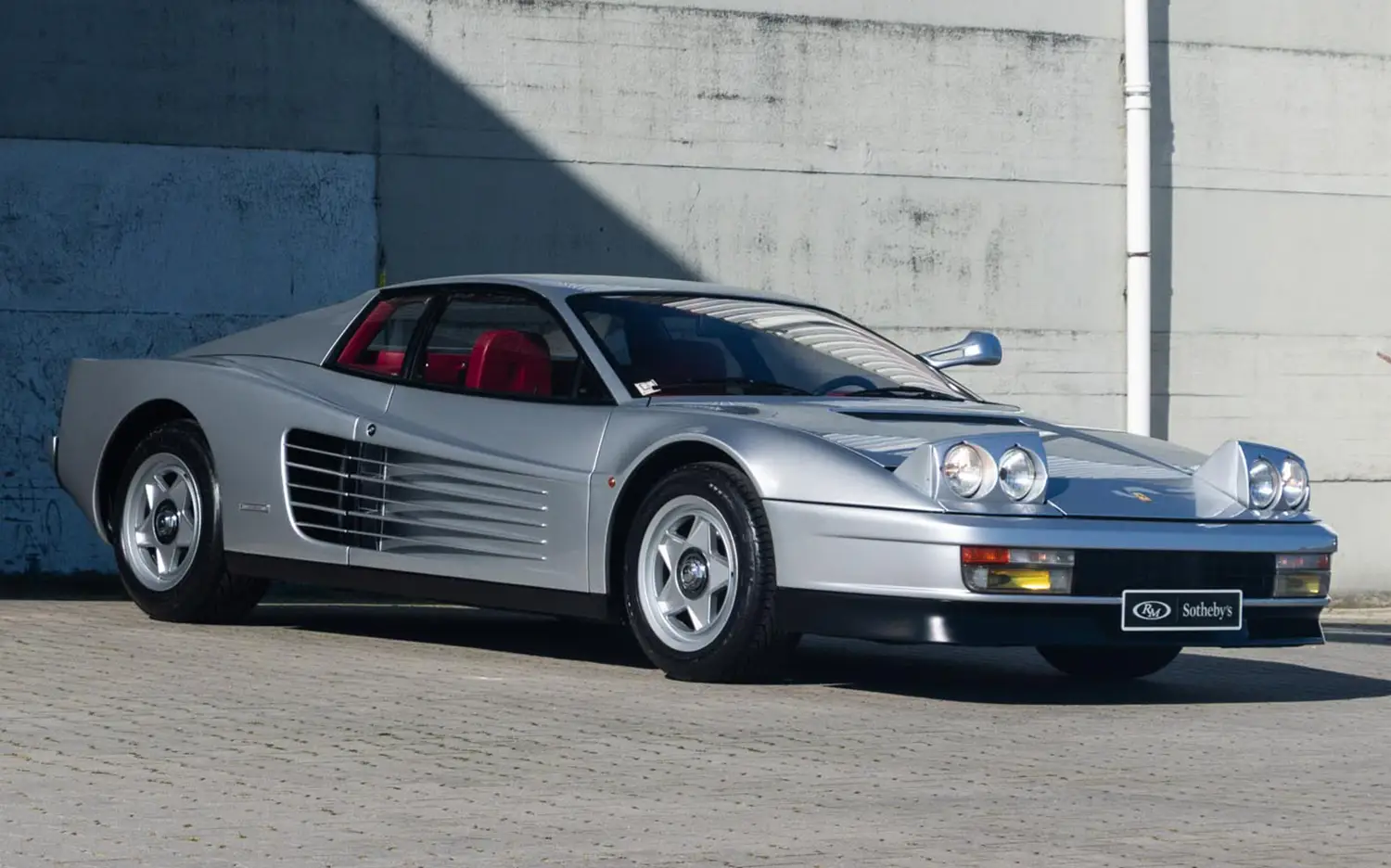 1986 Ferrari Testarossa Monospecchio