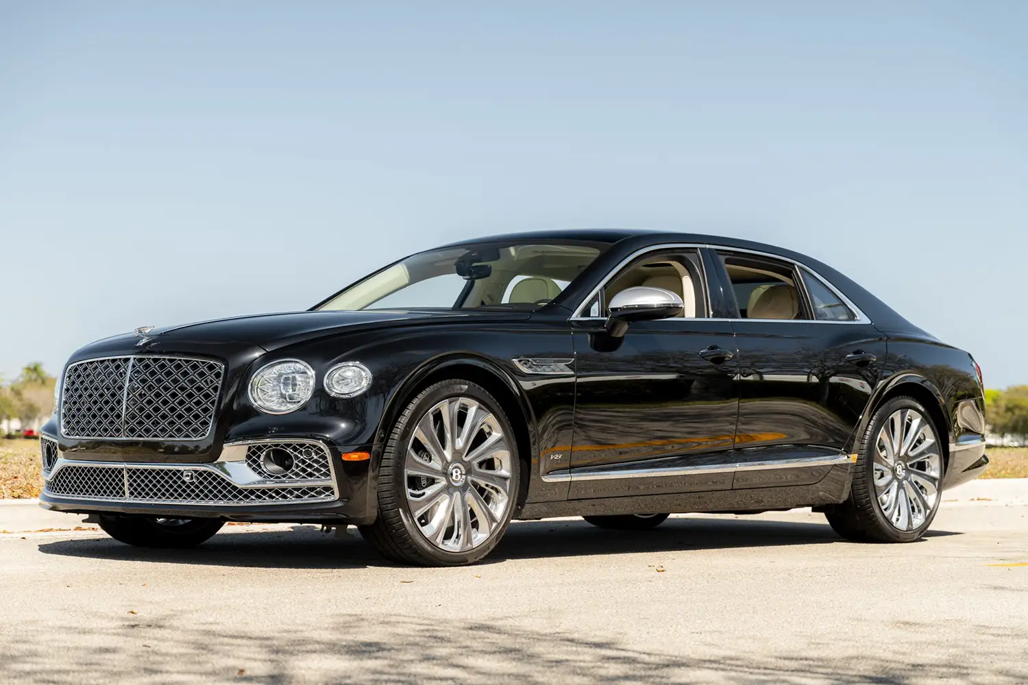 2022 Bentley Flying Spur V8 Mulliner