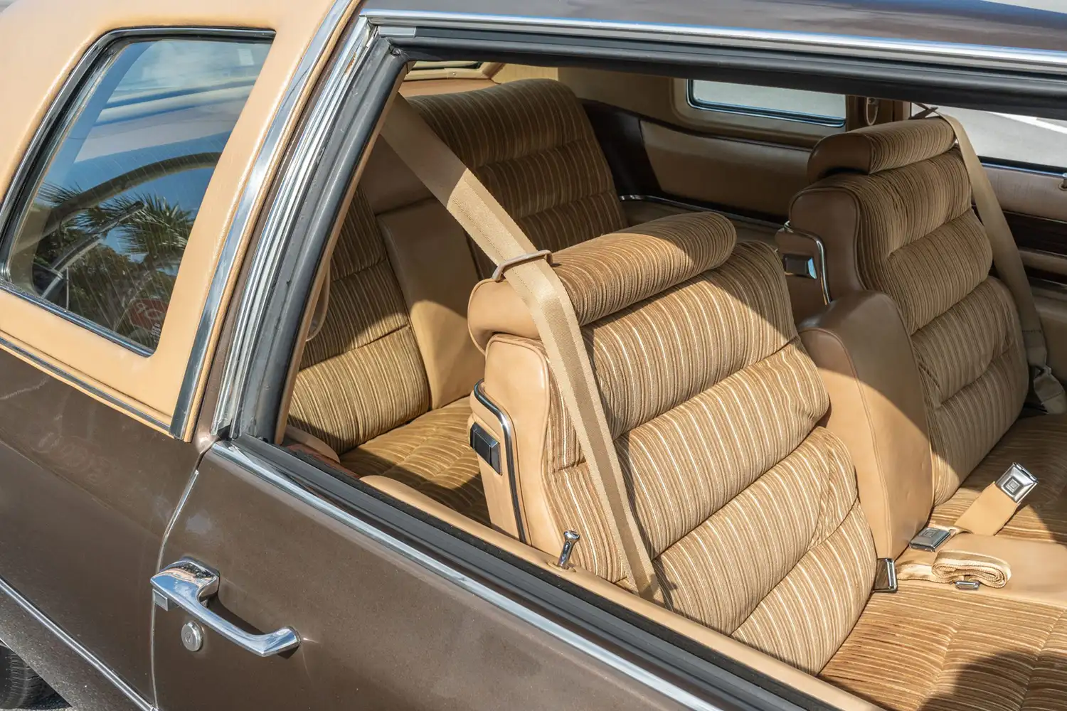 1976 Cadillac Coupe DeVille