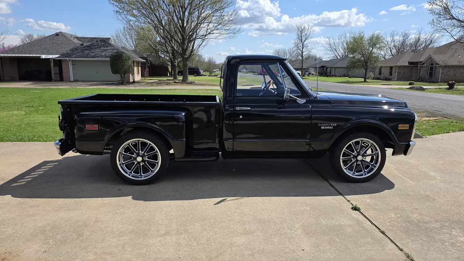 1969 Chevrolet C10 Custom Pickup