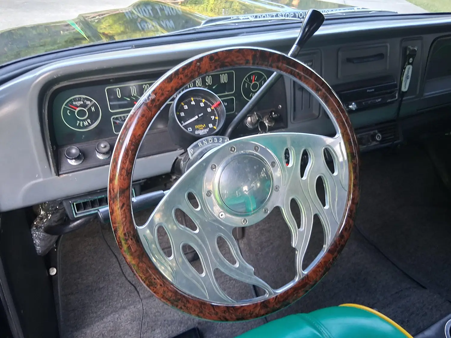 1965 Chevrolet Suburban Carryall