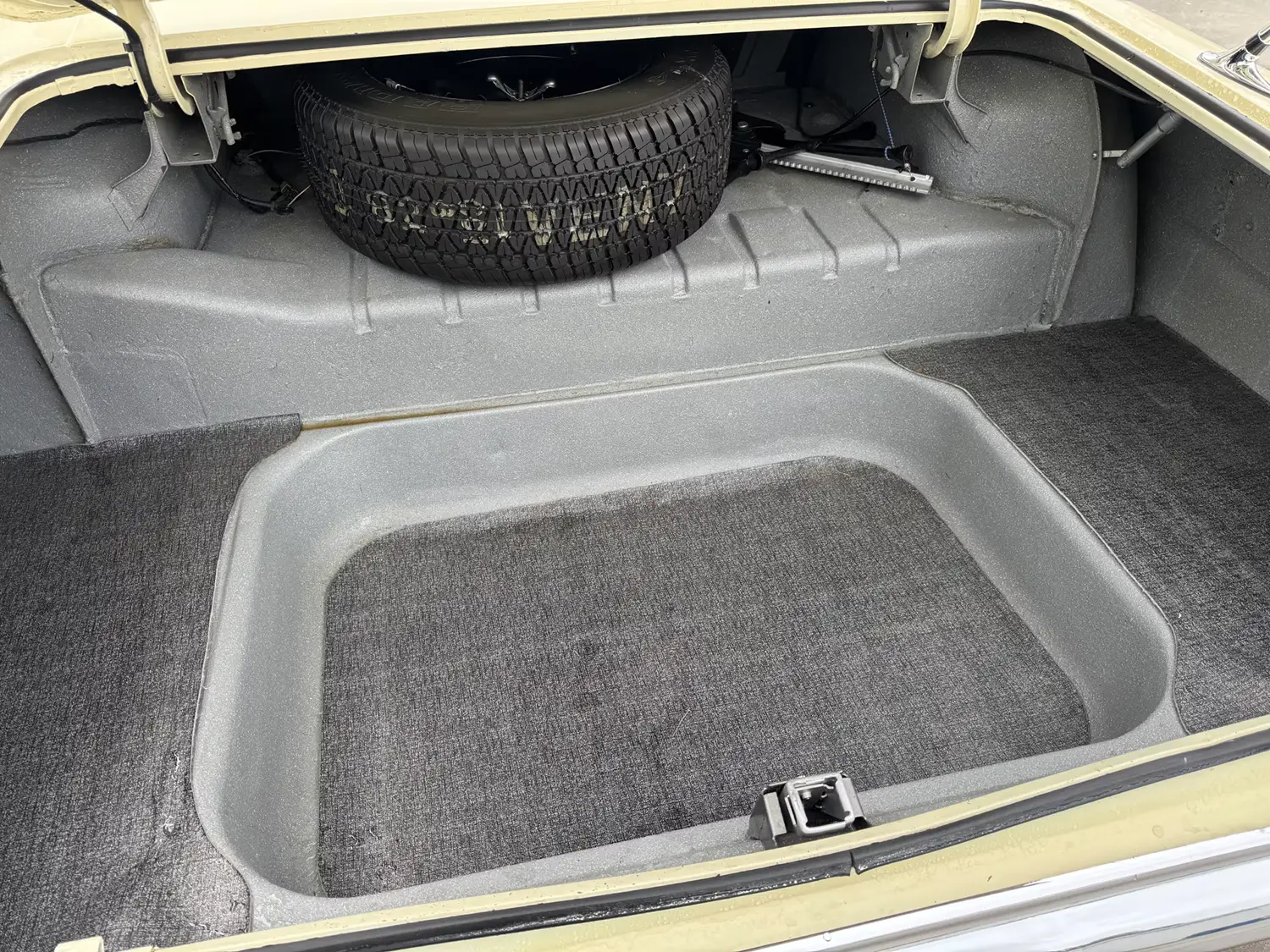 1961 Chevrolet Impala Bubble Top