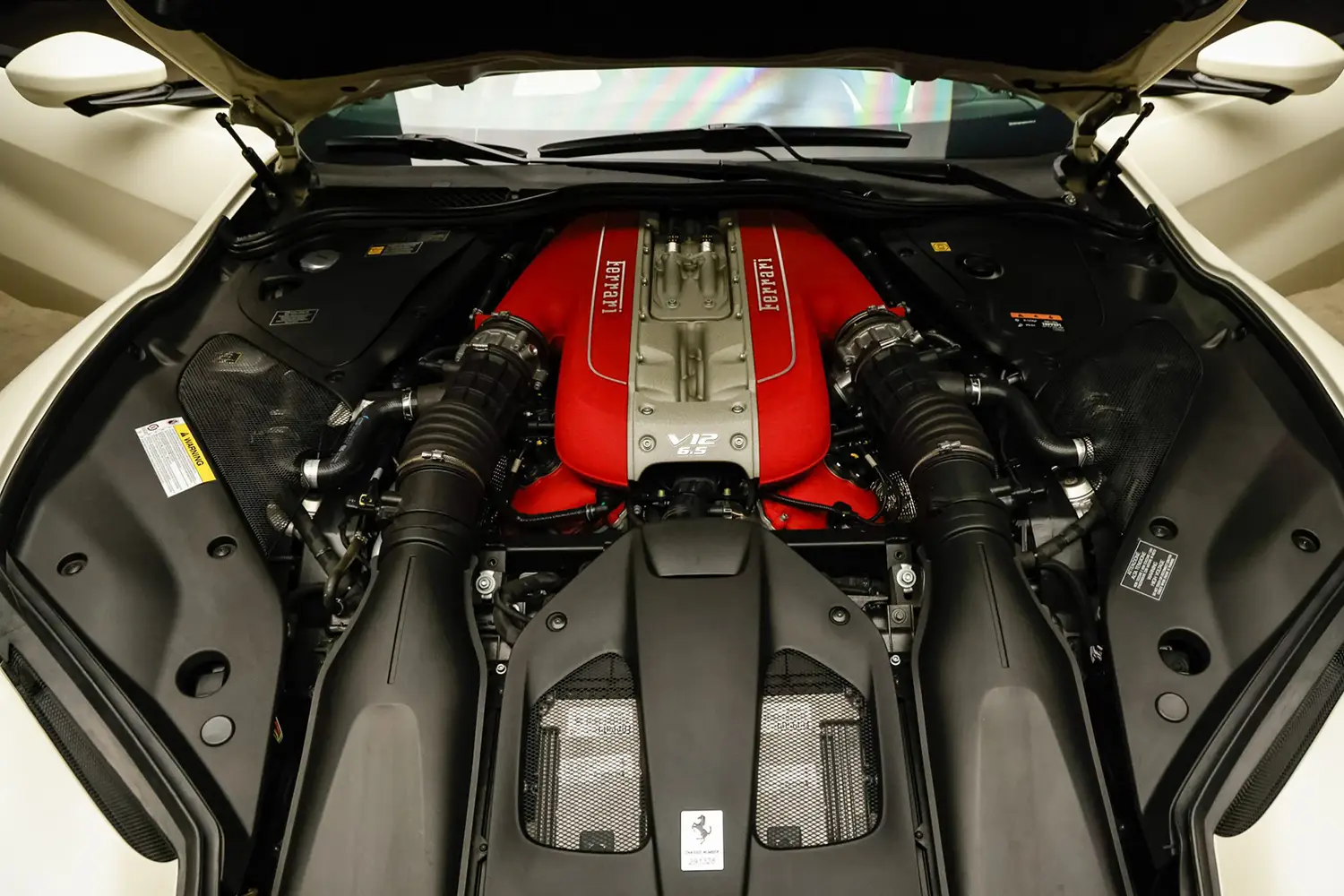 2023 Ferrari 812 GTS