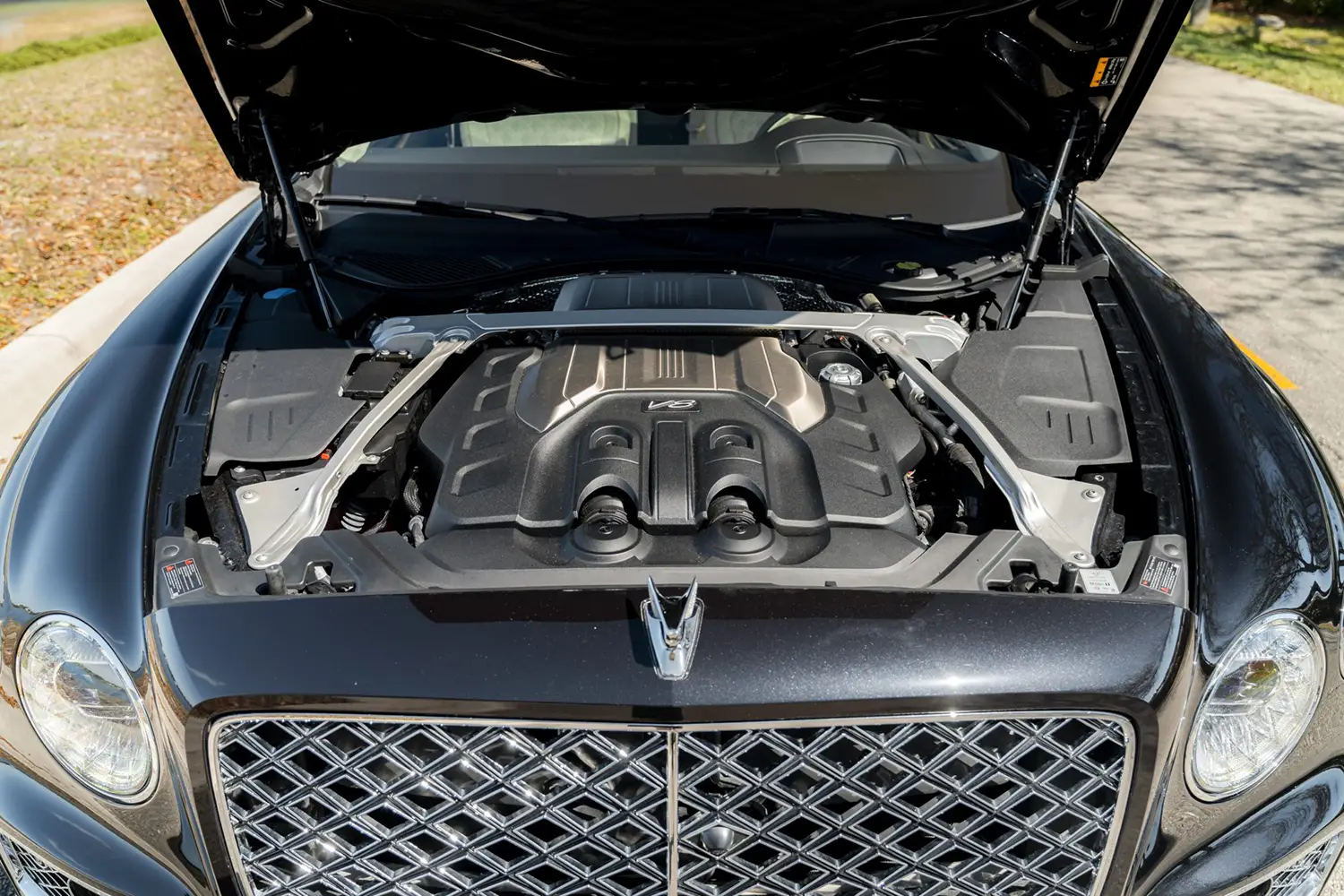 2022 Bentley Flying Spur V8 Mulliner