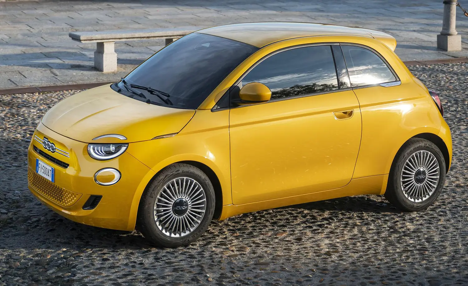 2026 Fiat 500 Hybrid 2026 Fiat 500 Hybrid