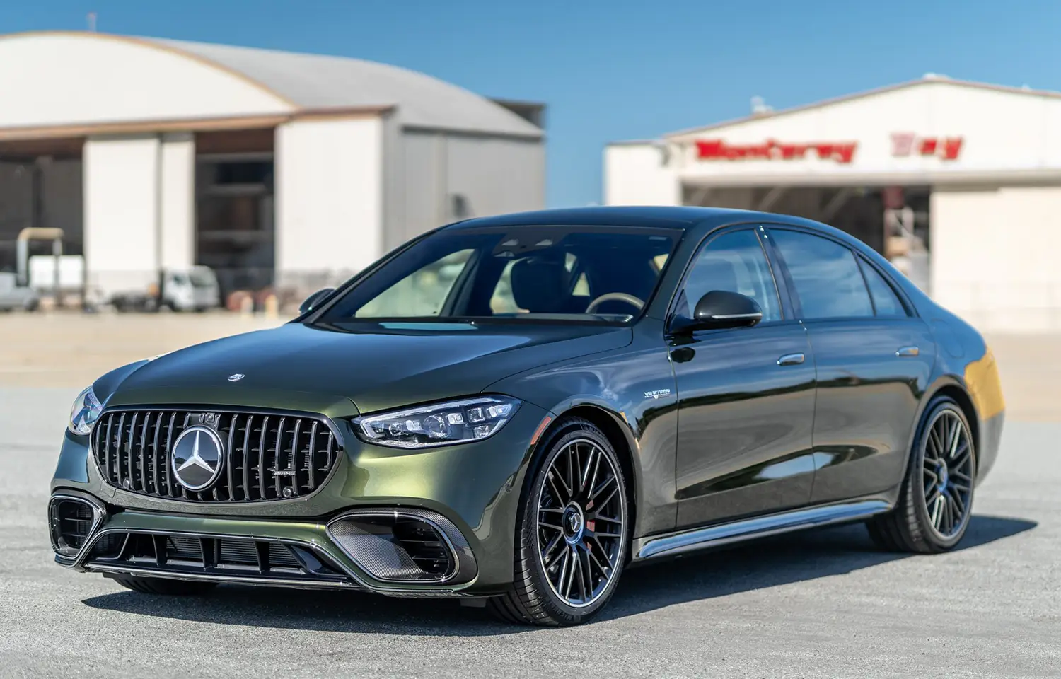 2025 Mercedes-AMG S63 E Performance