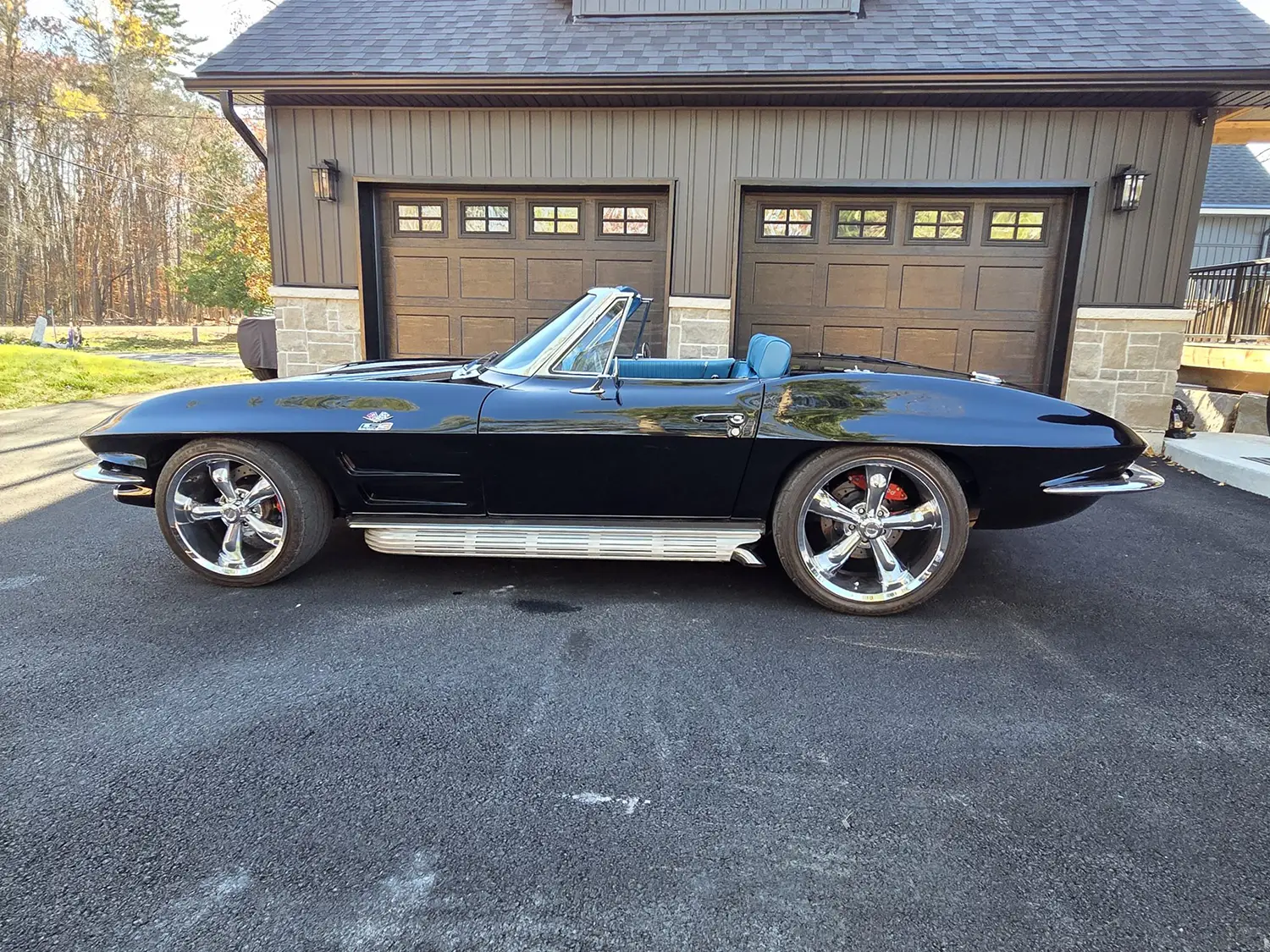 1963 Chevrolet Corvette convertible