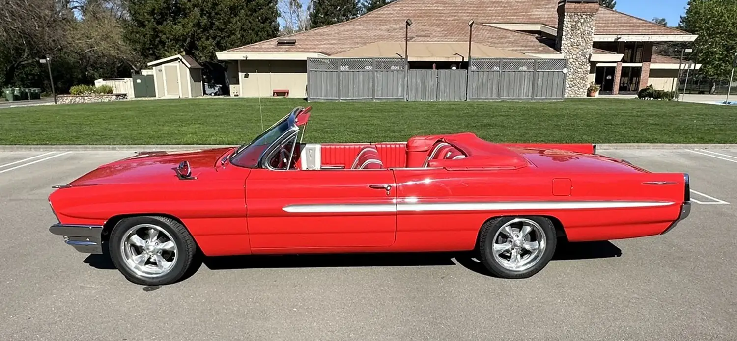1961 Pontiac Bonneville