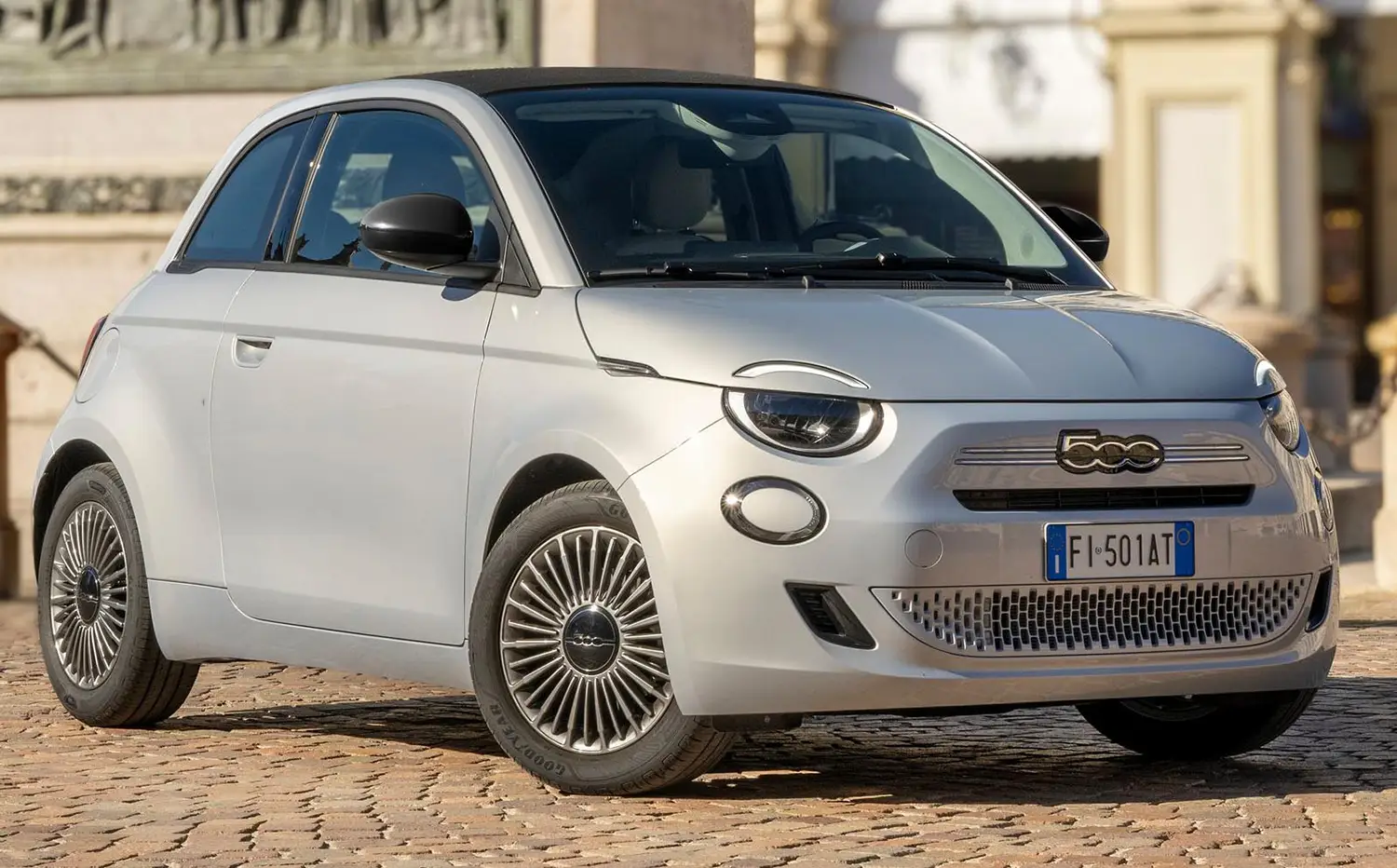 2026 Fiat 500 Hybrid 2026 Fiat 500 Hybrid