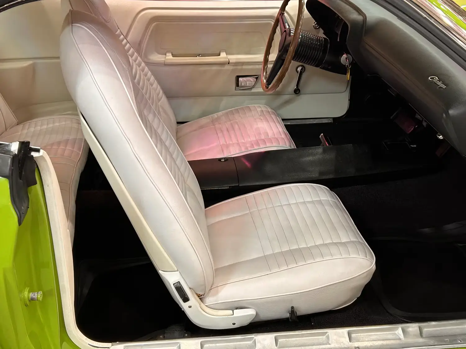 1970 Dodge Challenger Custom