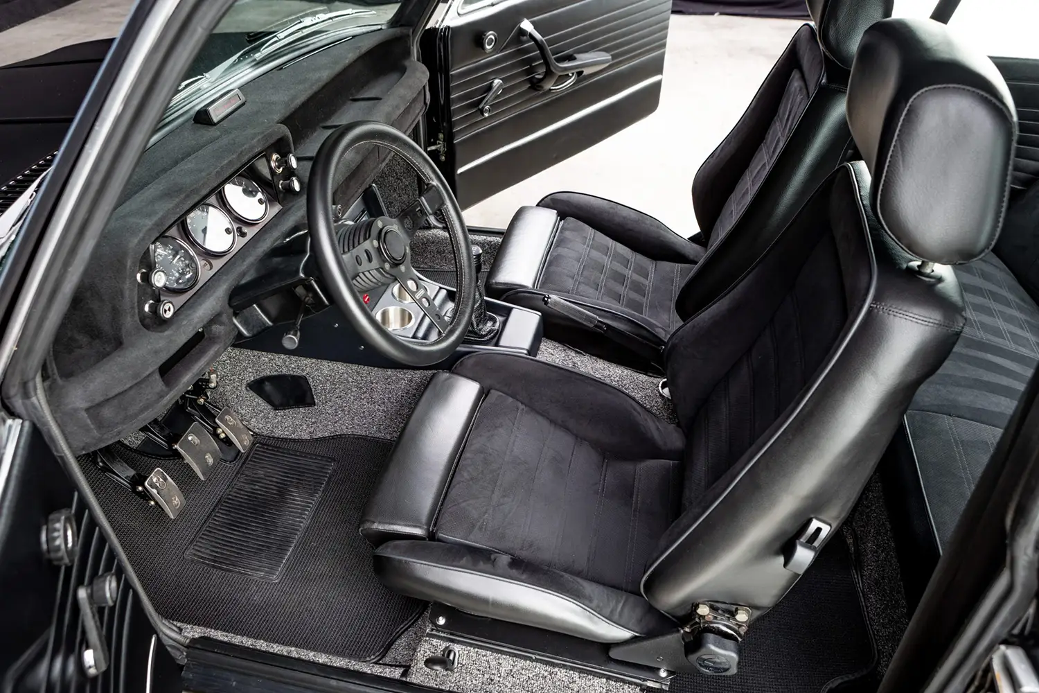 1974 BMW 2002tii 1974 BMW 2002tii