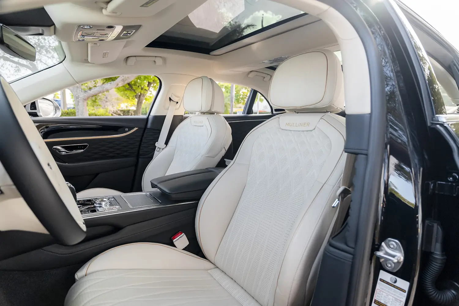 2022 Bentley Flying Spur V8 Mulliner