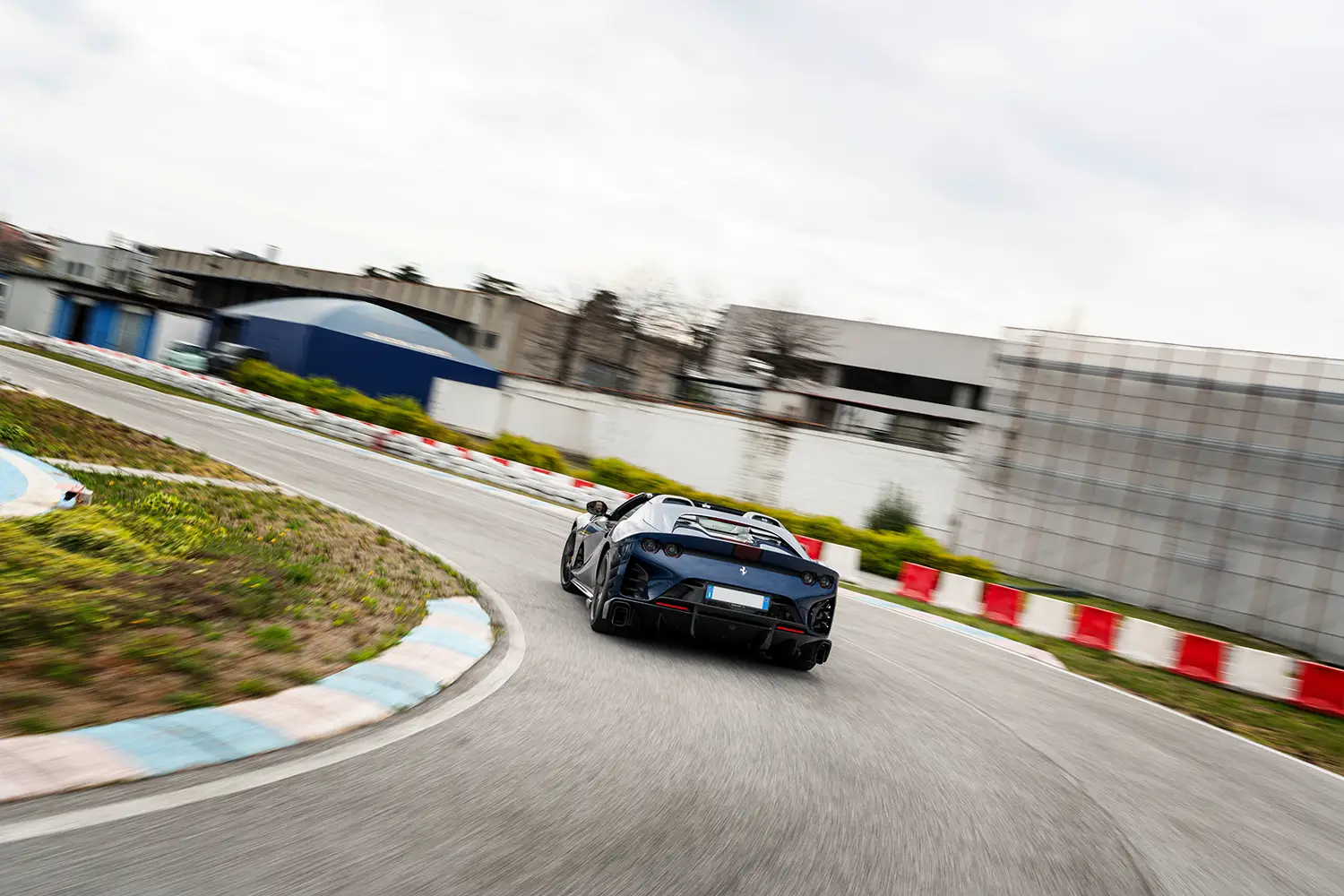 2024 Ferrari 812 Competizione A 2024 Ferrari 812 Competizione A