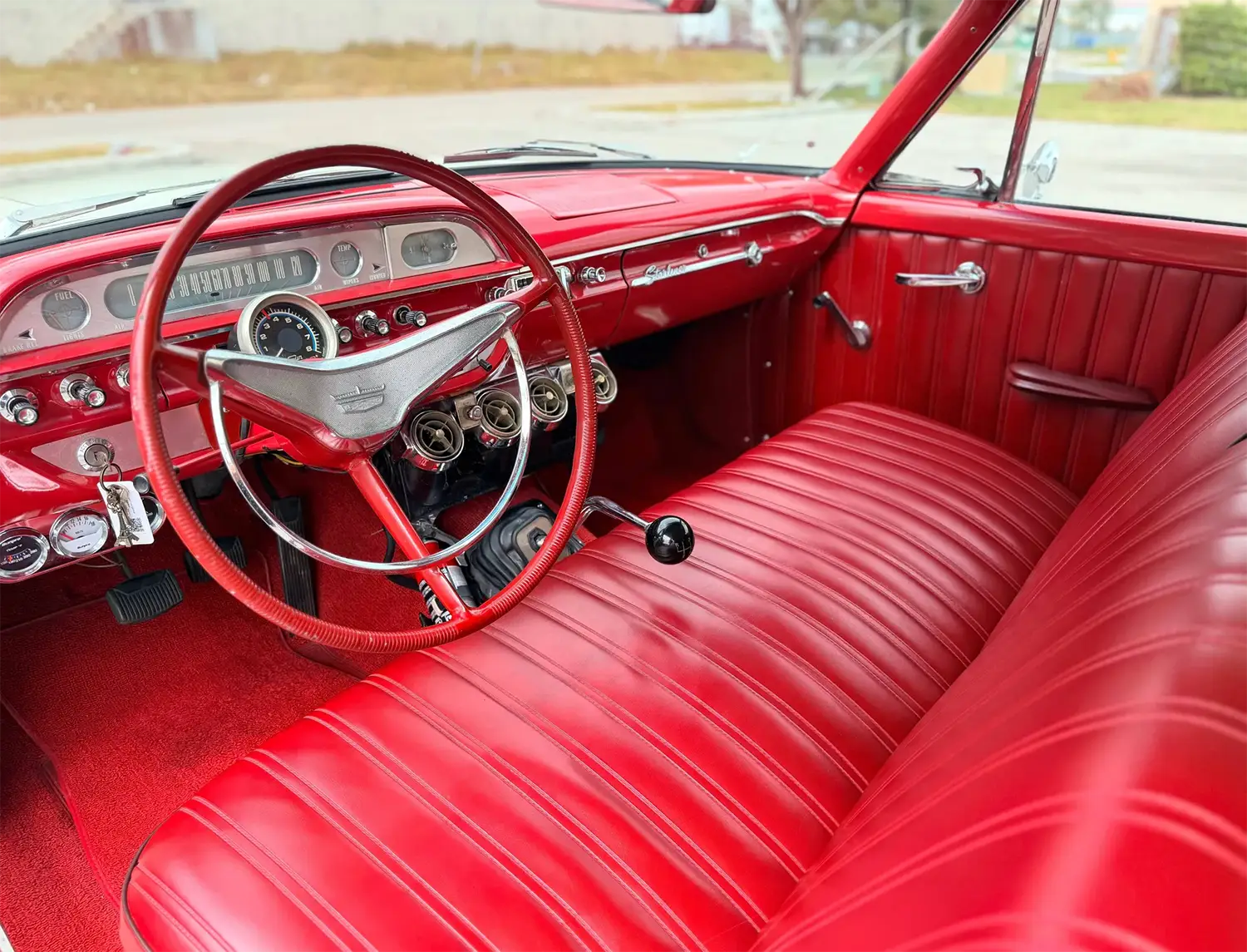 1960 Ford Galaxie Starliner