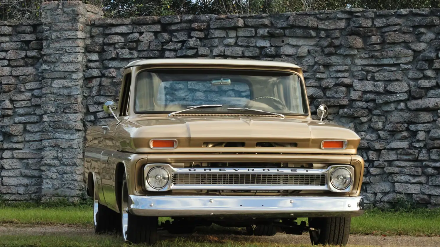 1966 Chevrolet C10 Custom Pickup