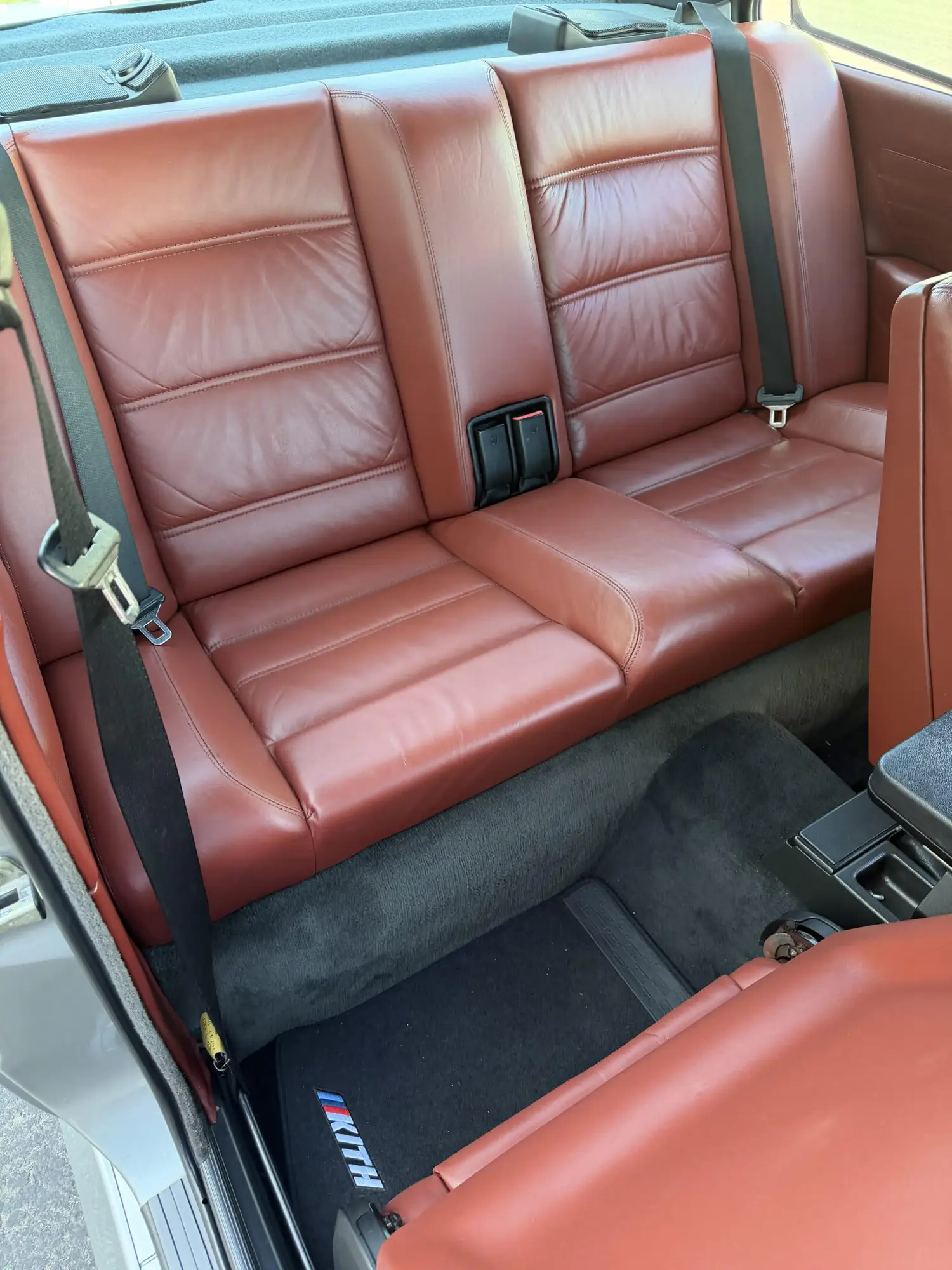 1988 BMW M3 E30 1988 BMW M3 E30