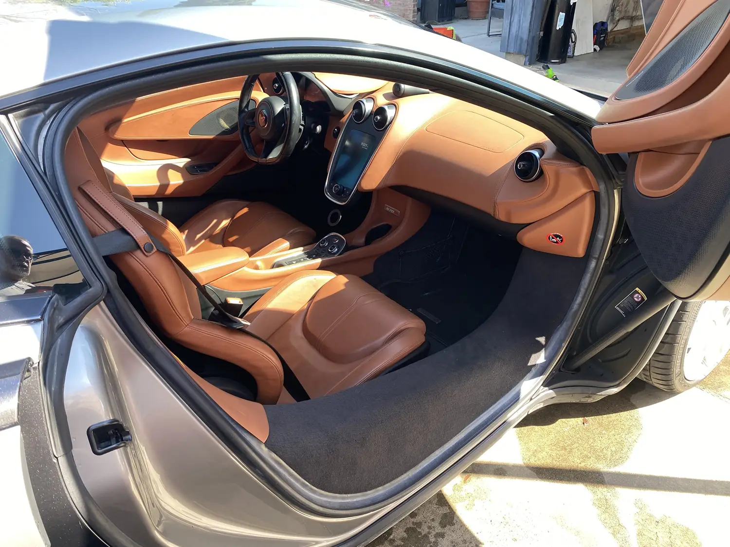 2016 McLaren 570S 2016 McLaren 570S