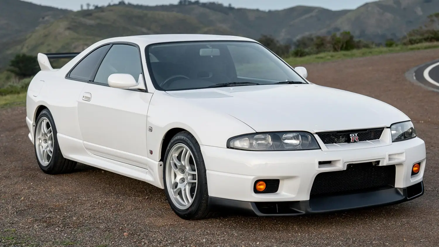 1995 Nissan Skyline GT-R V-Spec N1