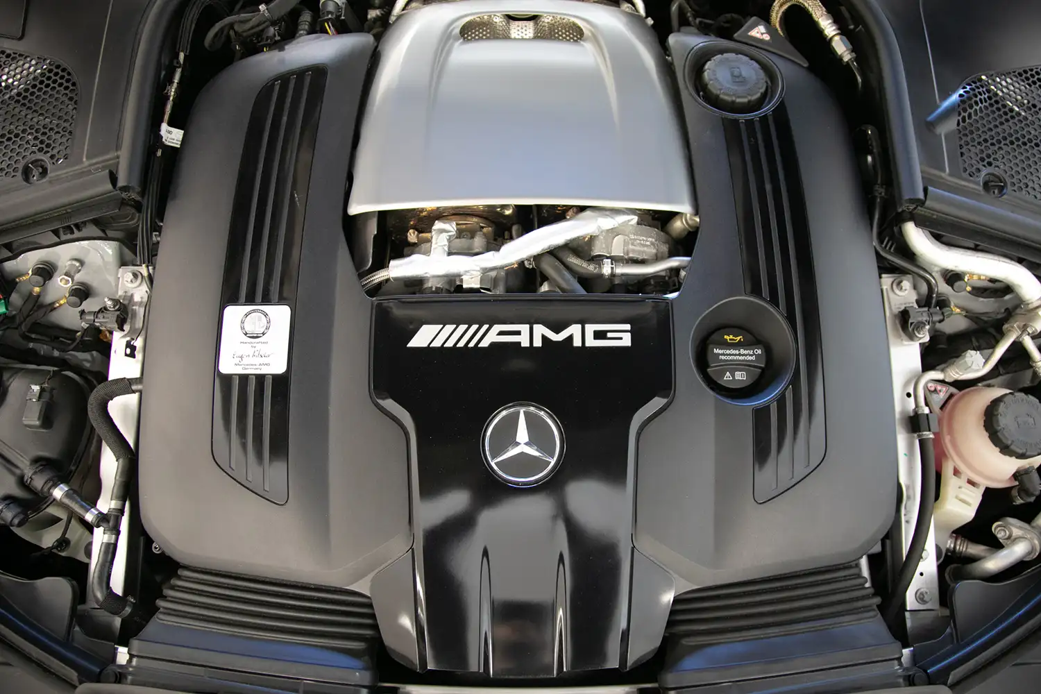 2024 Mercedes-AMG S63 E Performance