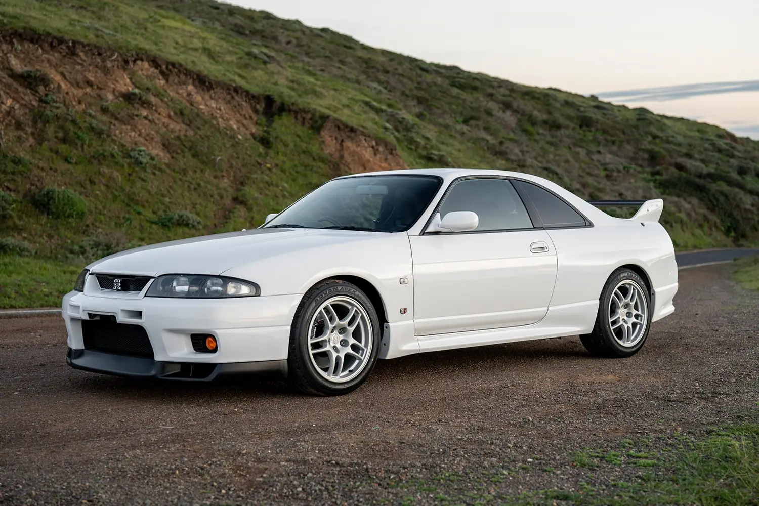 1995 Nissan Skyline GT-R V-Spec N1