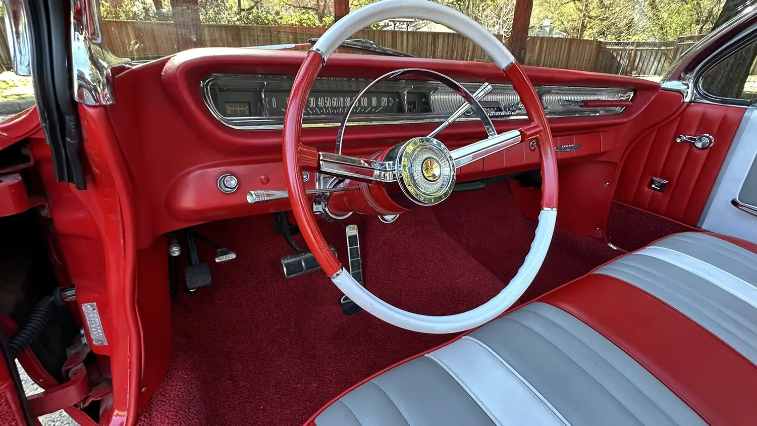 1961 Pontiac Bonneville