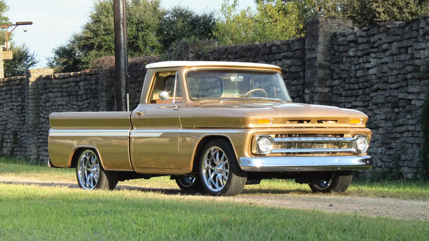 1966 Chevrolet C10 Custom Pickup