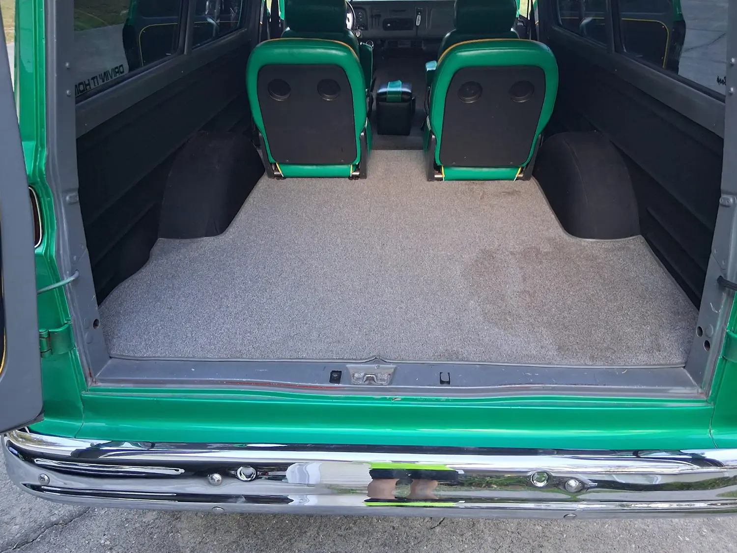 1965 Chevrolet Suburban Carryall