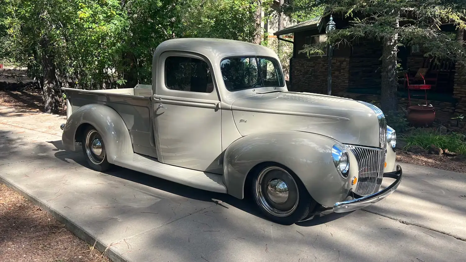 1940 Ford Custom Pickup