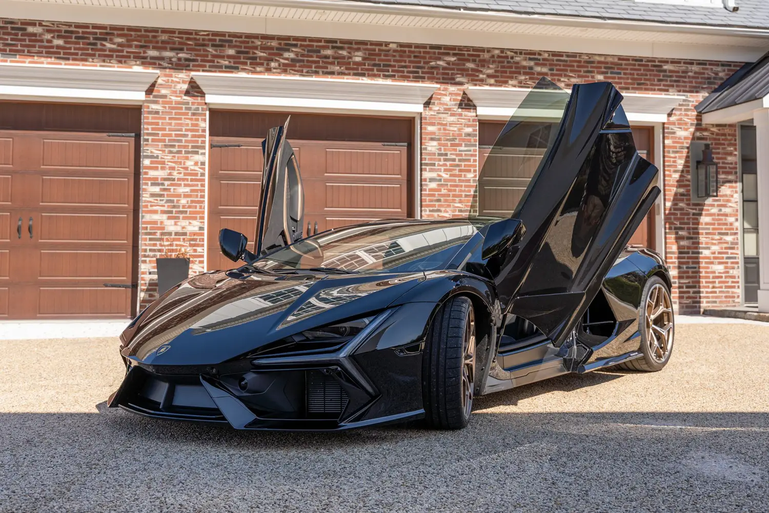 2024 Lamborghini Revuelto