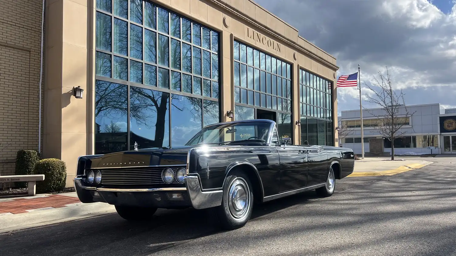 1966 Lincoln Continental