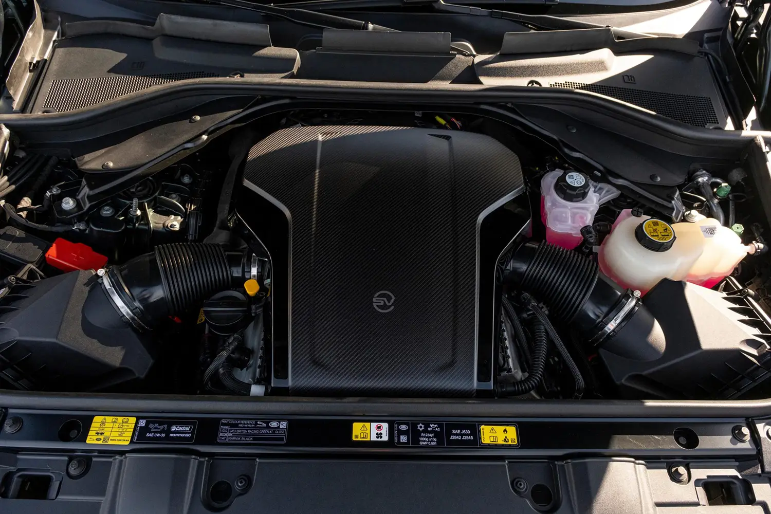 2025 Range Rover P615 SV