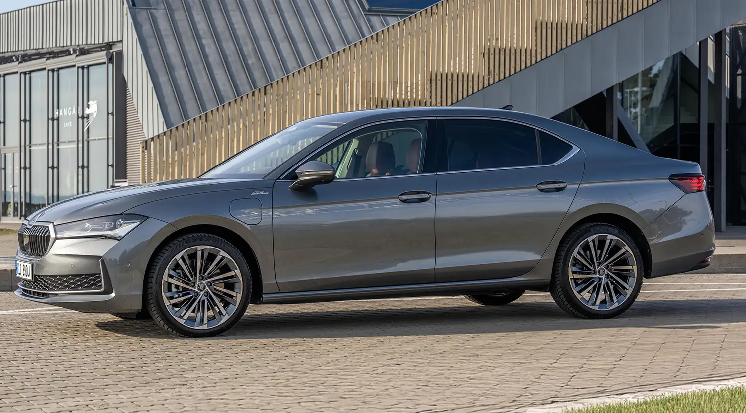 Škoda Superb Hatch iV