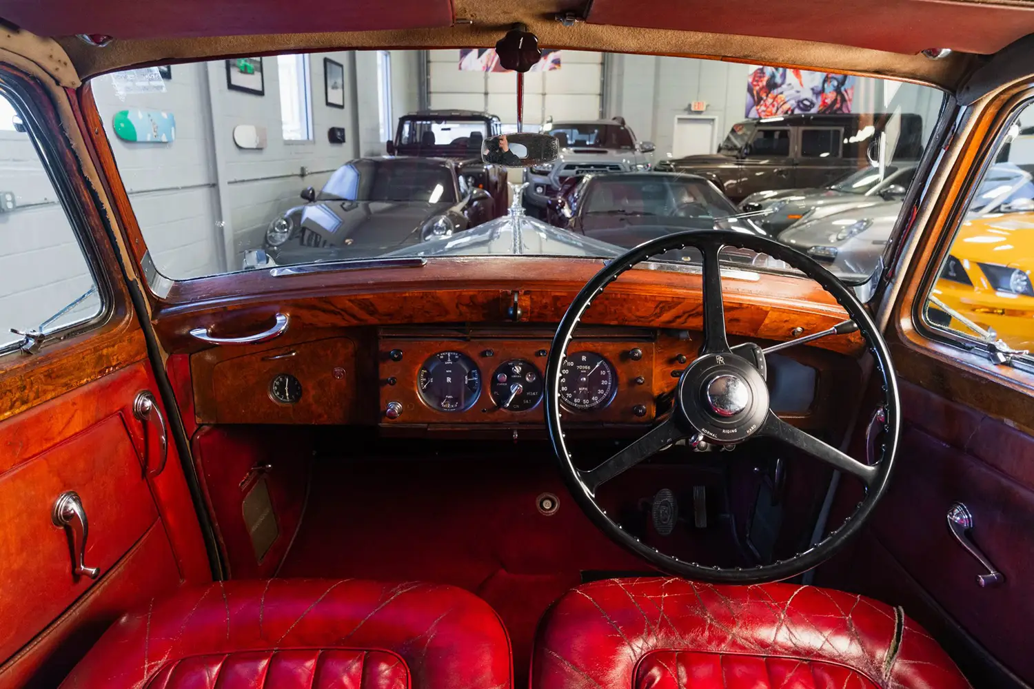 1954 Rolls-Royce Silver Dawn