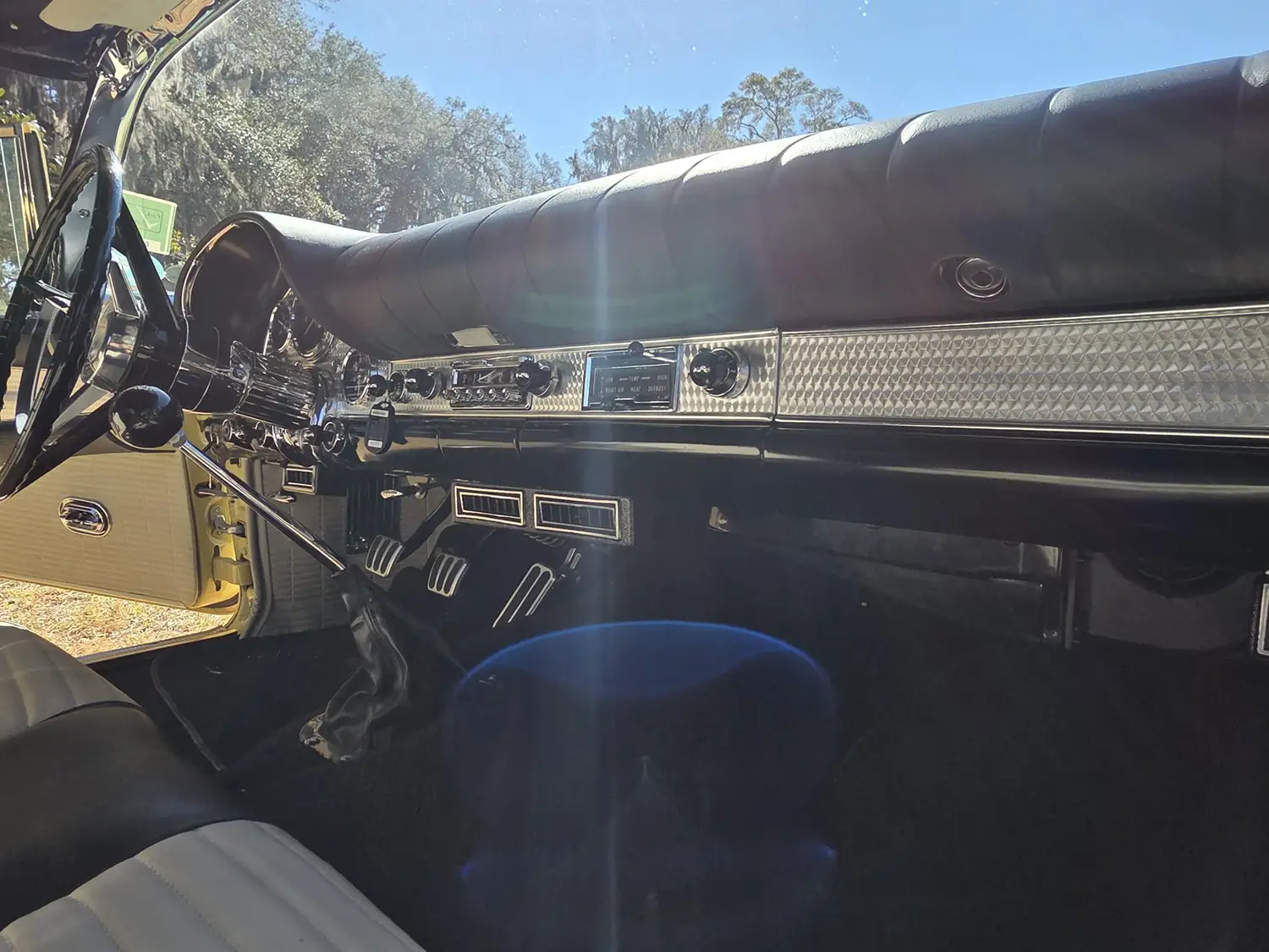 1957 Ford Thunderbird