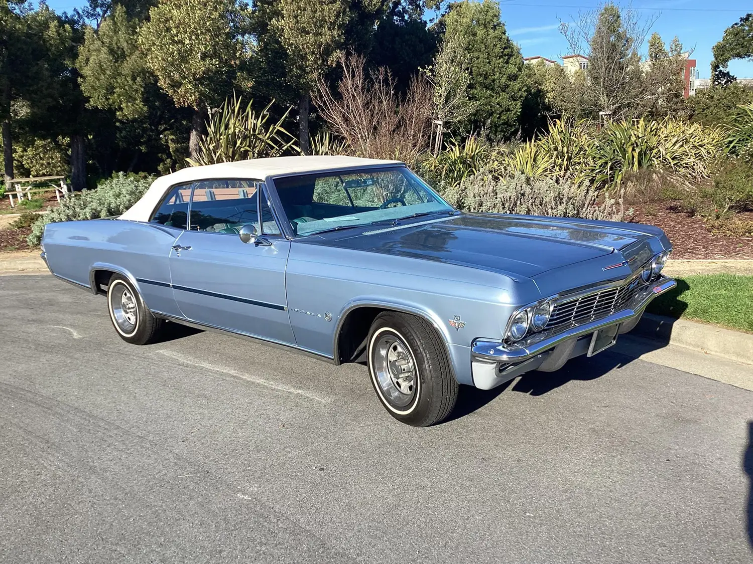 1965 Chevrolet Impala Convertible 1965 Chevrolet Impala Convertible