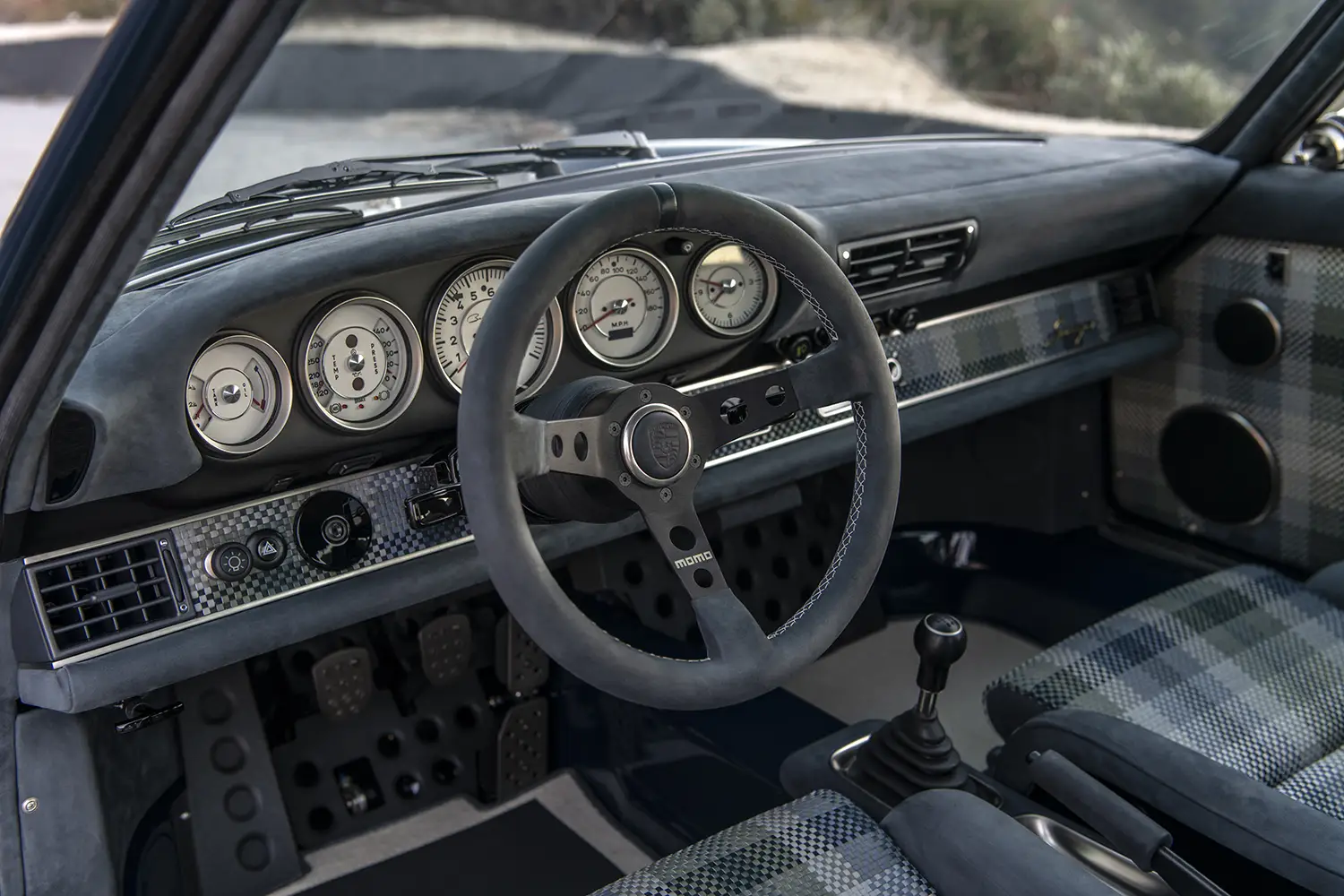 1989 Porsche 911 Reimagined by Singer