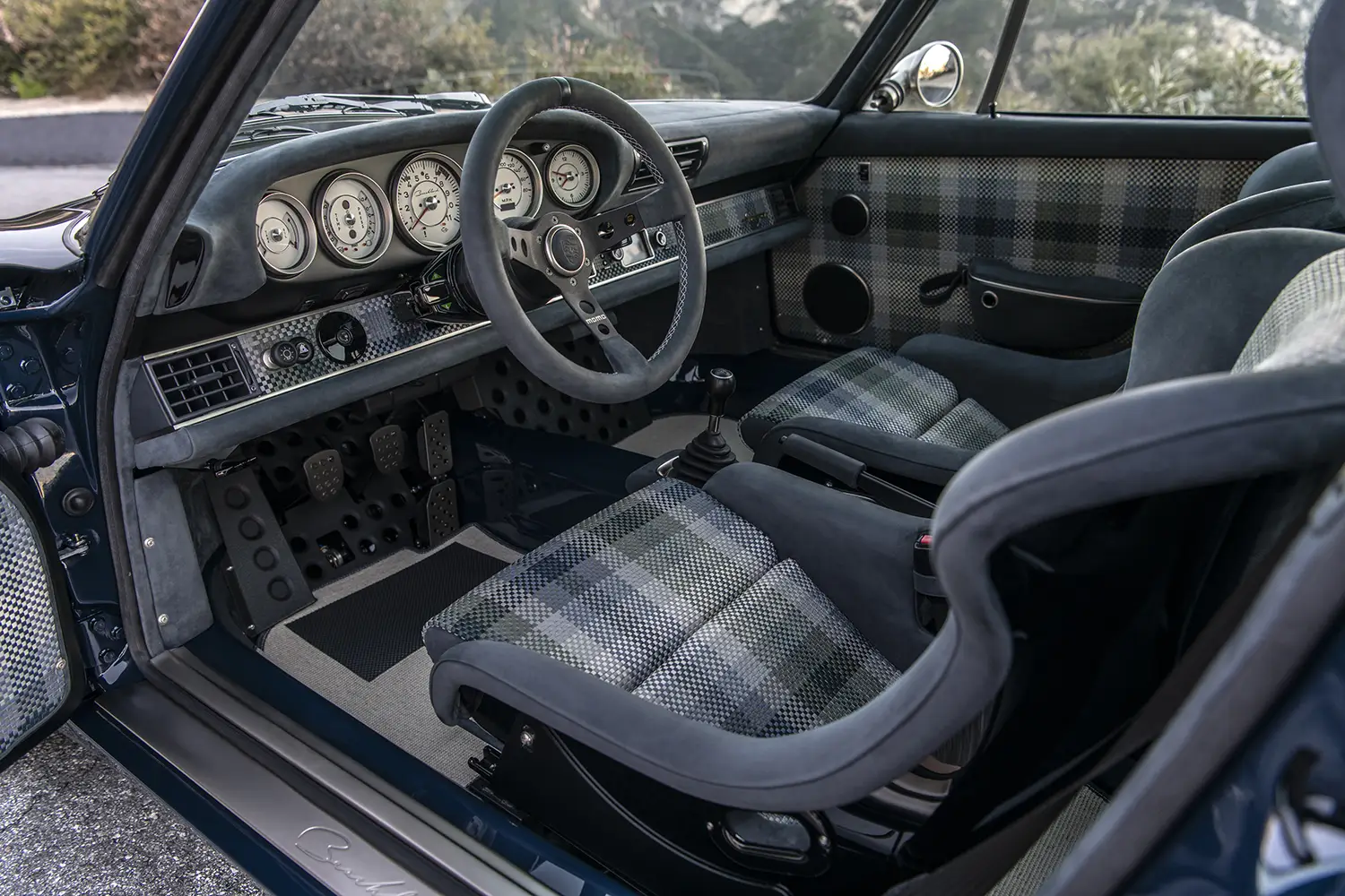 1989 Porsche 911 Reimagined by Singer